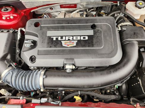 Used 2023 Cadillac XT4 Sport w/ Cold Weather Package image 31