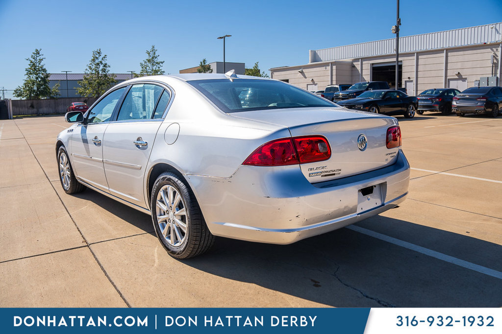 Used 2009 Buick Lucerne CXL FWD image 24