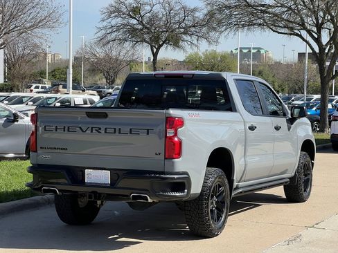 Used 2024 Chevrolet Silverado 1500 LT Trail Boss w/ Convenience Package II image 4