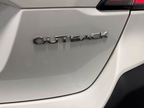 Used 2023 Subaru Outback Premium AWD/4WD image 39