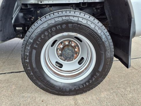 Certified 2024 Ford F350 XLT image 30