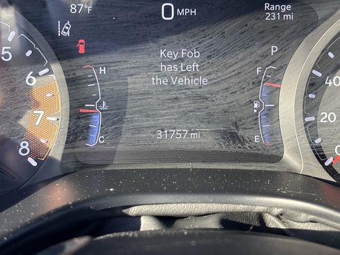 Used 2025 Jeep Compass Trailhawk AWD/4WD image 29