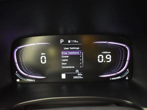 Used 2023 Kia Soul LX w/ LX Technology Package FWD image 27