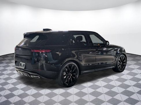 New 2026 Land Rover Range Rover Sport SE AWD/4WD image 9