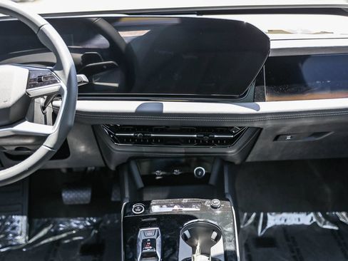 New 2027 Audi A6 e-tron Premium Plus AWD/4WD image 13