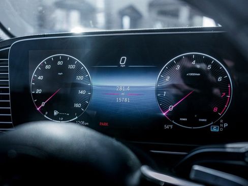 Used 2024 Mercedes-Benz GLE 350 4MATIC image 23