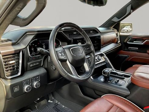 Used 2023 GMC Sierra 1500 Denali Ultimate AWD/4WD image 19