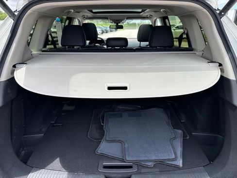 Used 2023 Nissan Rogue Platinum AWD/4WD image 10