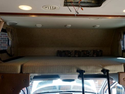 Used 2012 Mercedes-Benz Sprinter 3500 image 24