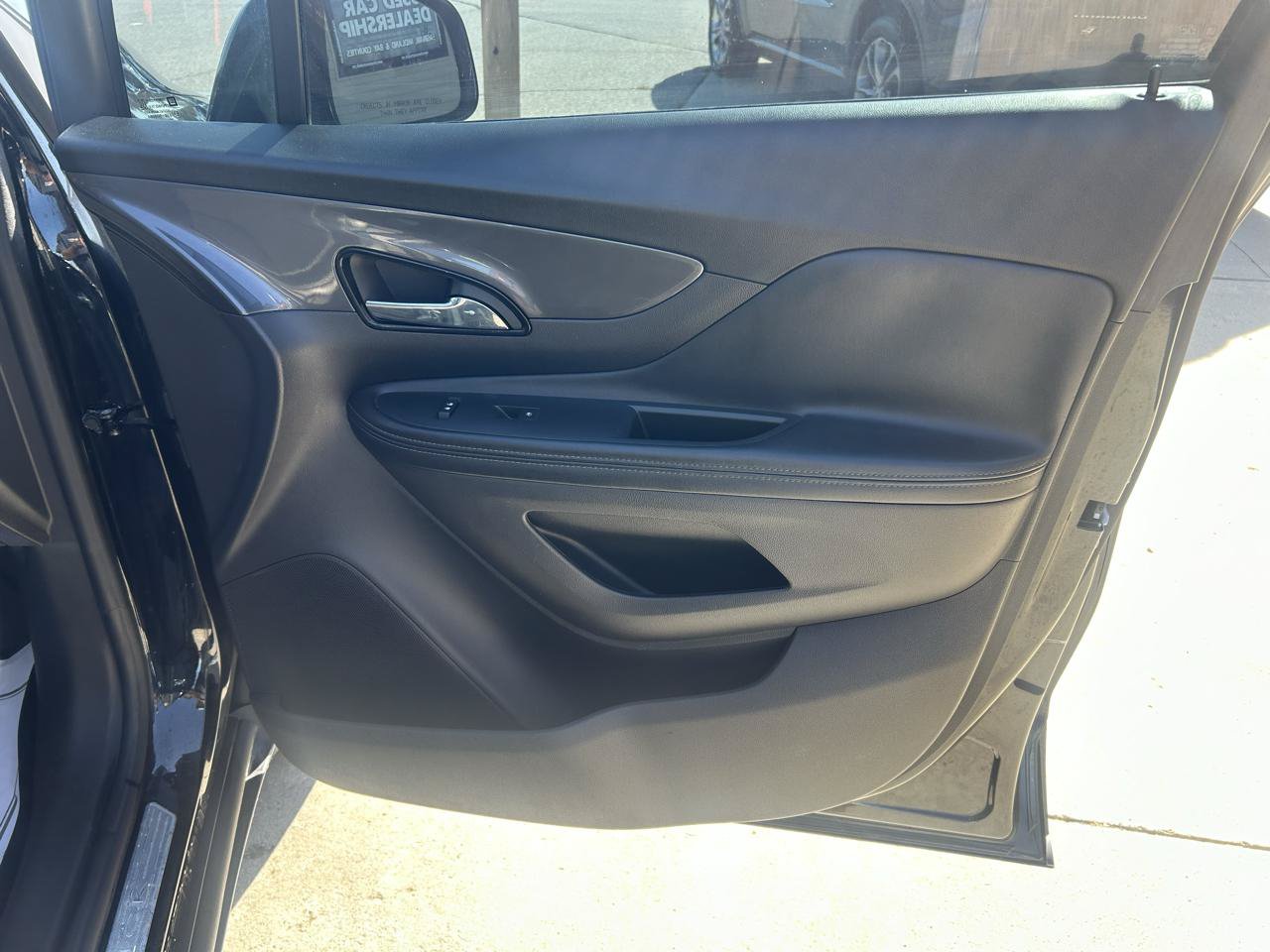 Used 2019 Buick Encore Essence w/ Experience Buick Package AWD/4WD image 16