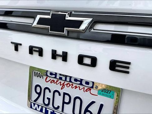 Used 2021 Chevrolet Tahoe Z71 w/ Z71 Off-Road Package AWD/4WD image 8