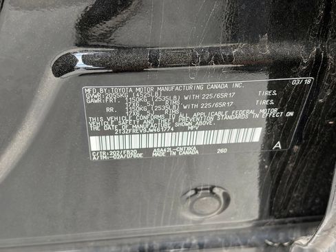 Used 2018 Toyota RAV4 LE w/ All Weather Liner Package FWD image 13