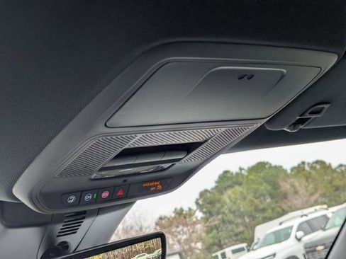 New 2026 Chevrolet Traverse LT w/ Sun and Wheel Package image 25