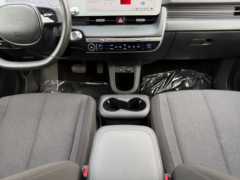 Certified 2024 Hyundai Ioniq 5 SEL RWD image 12