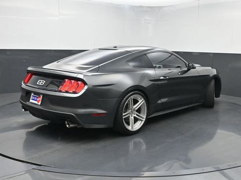 Used 2016 Ford Mustang Premium RWD image 20