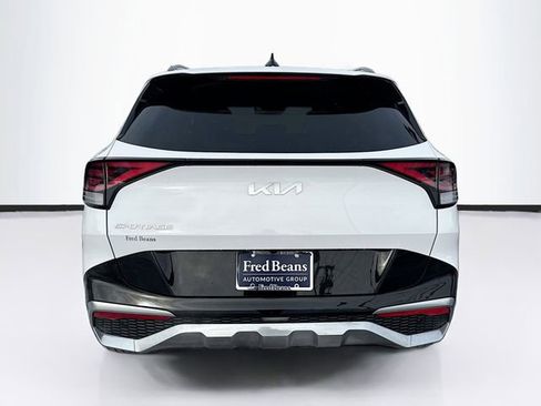 Used 2023 Kia Sportage SX image 7