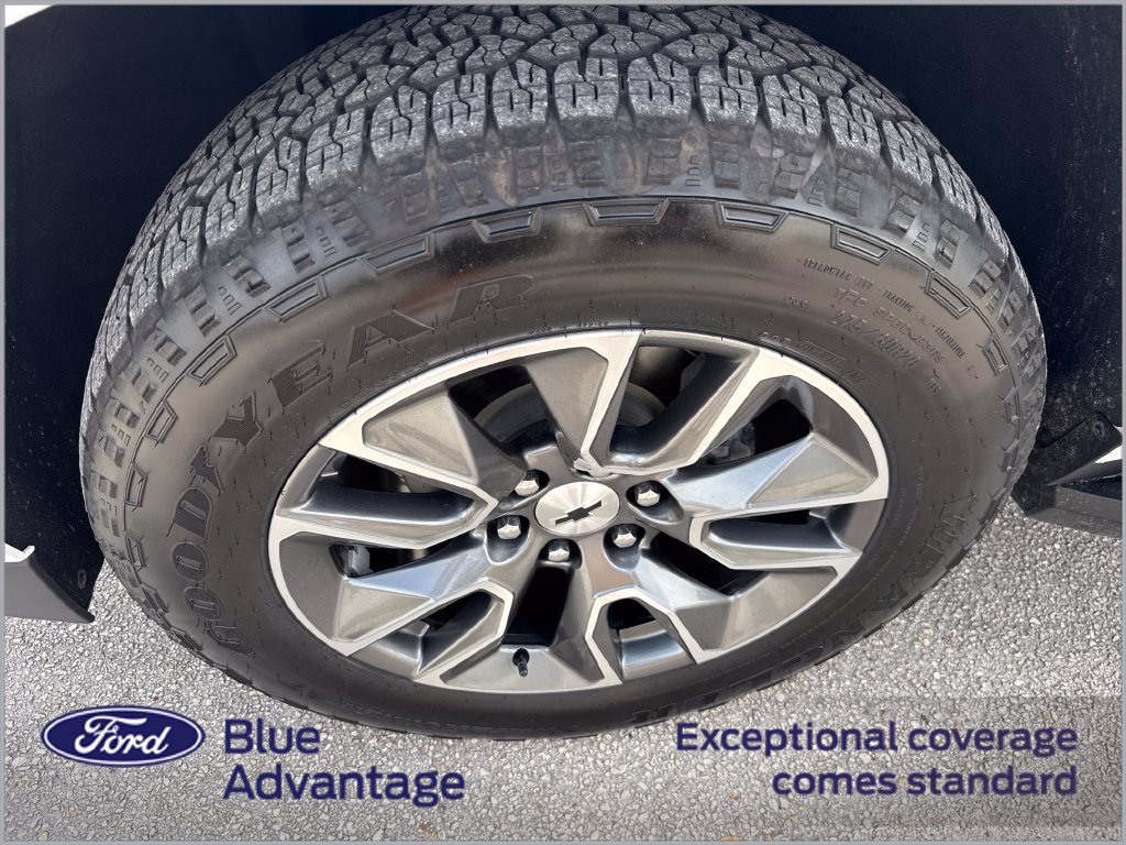 Used 2021 Chevrolet Tahoe Premier AWD/4WD image 12