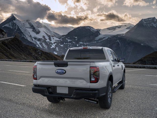 New 2026 Ford Ranger XLT w/ Equipment Group 301A High AWD/4WD image 8