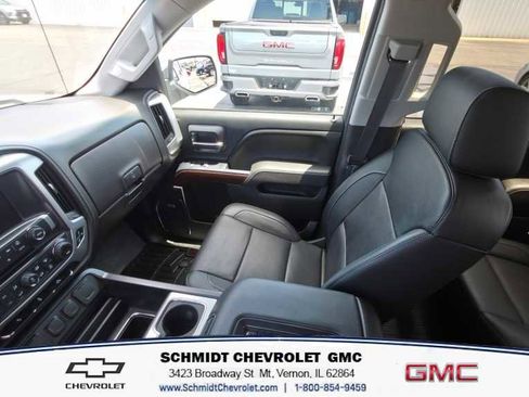Used 2017 GMC Sierra 1500 SLT w/ SLT Premium Package AWD/4WD image 16