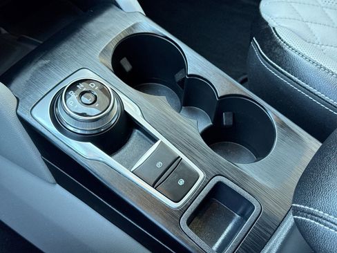 Certified 2023 Ford Escape SE w/ PHEV Premium Package image 35