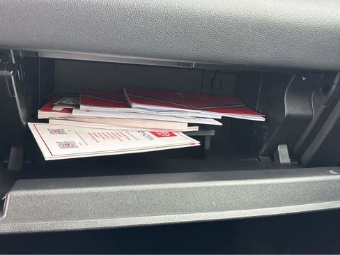 Used 2022 Toyota Tundra Limited image 28