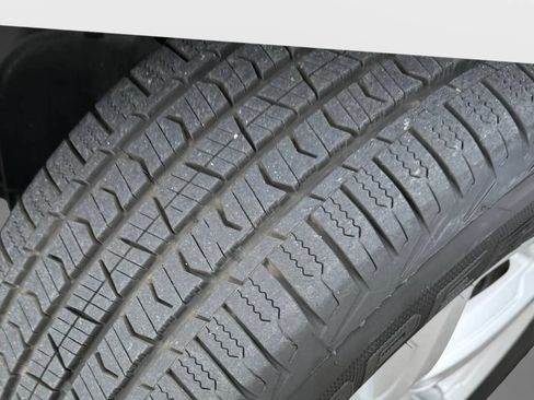 Used 2018 Ford Explorer 4WD w/ Class II Trailer Tow Package image 19