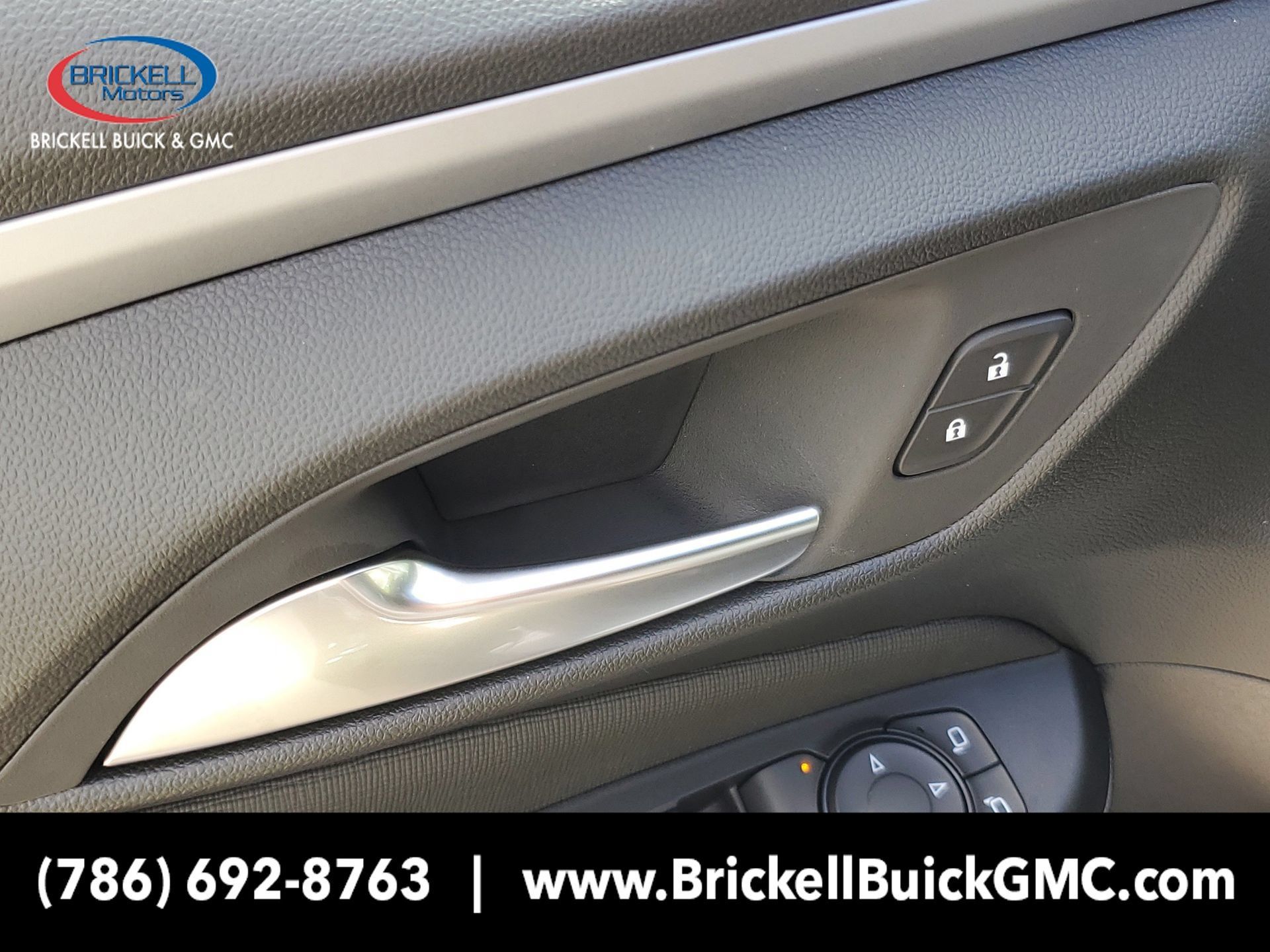 New 2026 Buick Envista Sport Touring FWD image 18