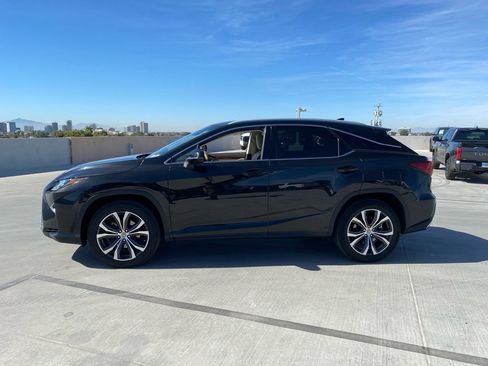 Used 2017 Lexus RX 350 FWD w/ Premium Package image 5