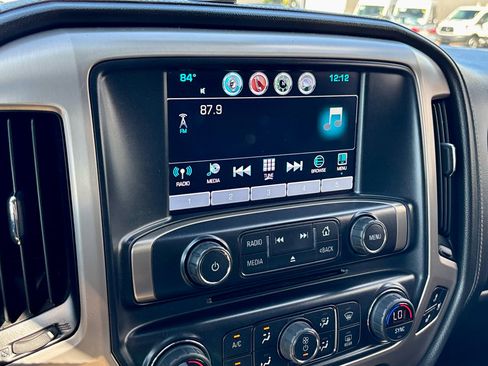 Used 2018 GMC Sierra 1500 Denali w/ Denali Ultimate Package image 23