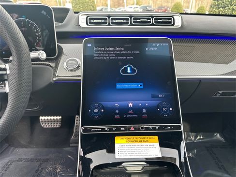New 2026 Mercedes-Benz S 63 AMG S image 32