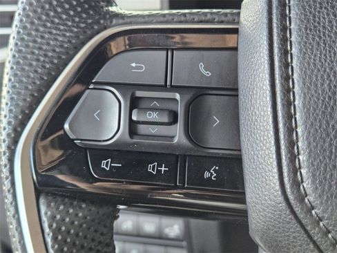 Used 2024 Toyota Sequoia Platinum image 36