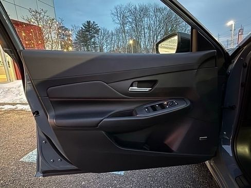 New 2026 Nissan Sentra SR w/ SR Premium Package image 9