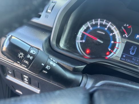 Used 2016 Toyota 4Runner SR5 AWD/4WD image 39