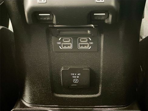 Used 2024 Jeep Wrangler Unlimited Rubicon AWD/4WD image 24