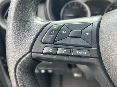 Used 2024 Nissan Kicks S image 19