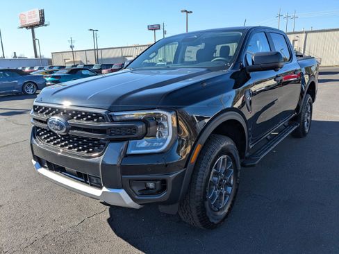 New 2025 Ford Ranger XLT w/ FX4 Off-Road Package image 7