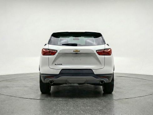 Used 2025 Chevrolet Blazer LT image 7