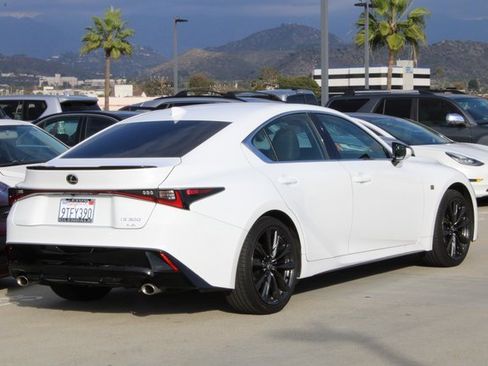 Certified 2025 Lexus IS 300 F Sport image 21
