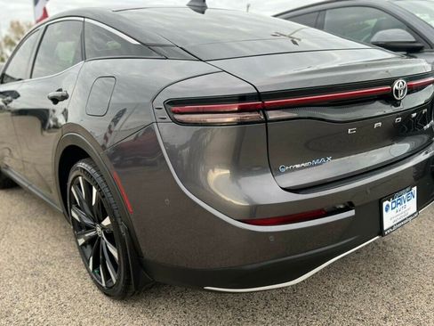 Used 2024 Toyota Crown Platinum image 45