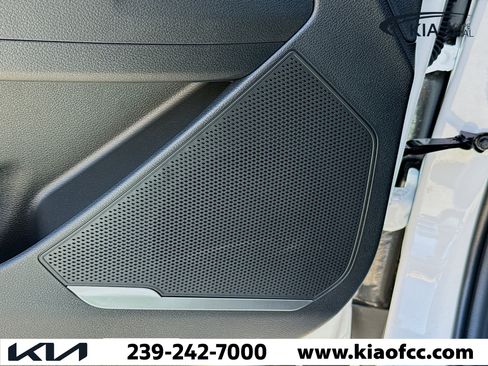 New 2026 Kia Sportage EX image 23