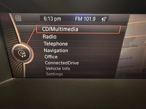 Used 2013 BMW 135i Convertible RWD image 21