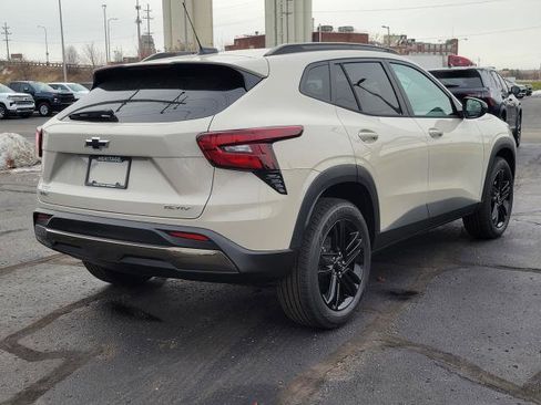 New 2026 Chevrolet Trax ACTIV w/ Driver Confidence Package image 2