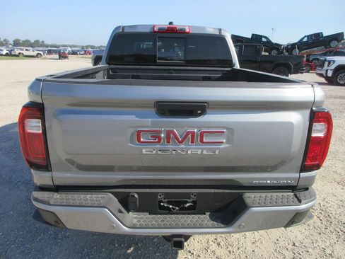 New 2026 GMC Canyon Denali AWD/4WD image 5