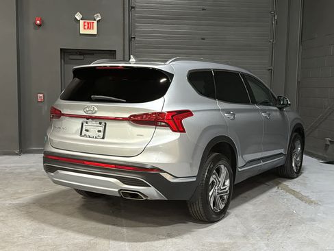 Used 2023 Hyundai Santa Fe SEL w/ Premium Package AWD/4WD image 4