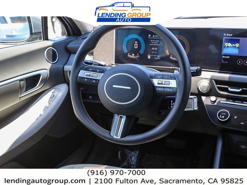 Used 2025 Hyundai Sonata SEL FWD image 14