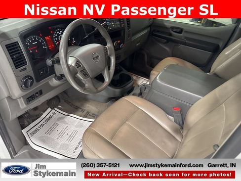 Used 2019 Nissan NV 3500 SL RWD image 21