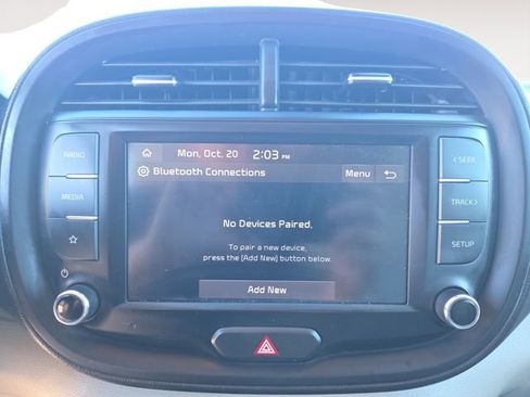 Used 2024 Kia Soul LX FWD image 24