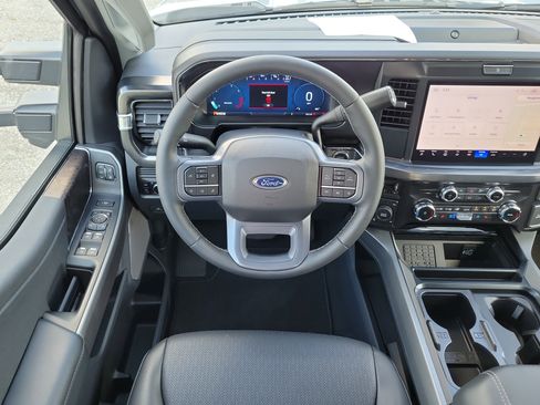 New 2026 Ford F250 Lariat AWD/4WD image 15