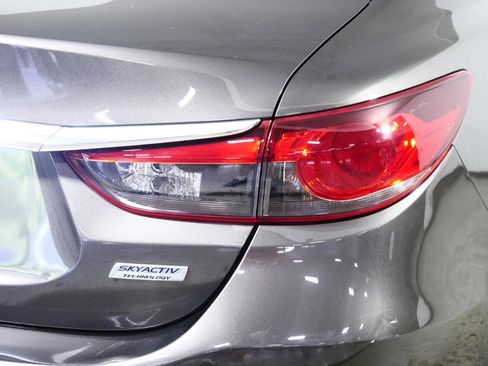 Used 2016 MAZDA MAZDA6 Sport FWD image 17