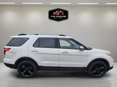 Used 2014 Ford Explorer Limited w/ Equipment Group 302A image 7
